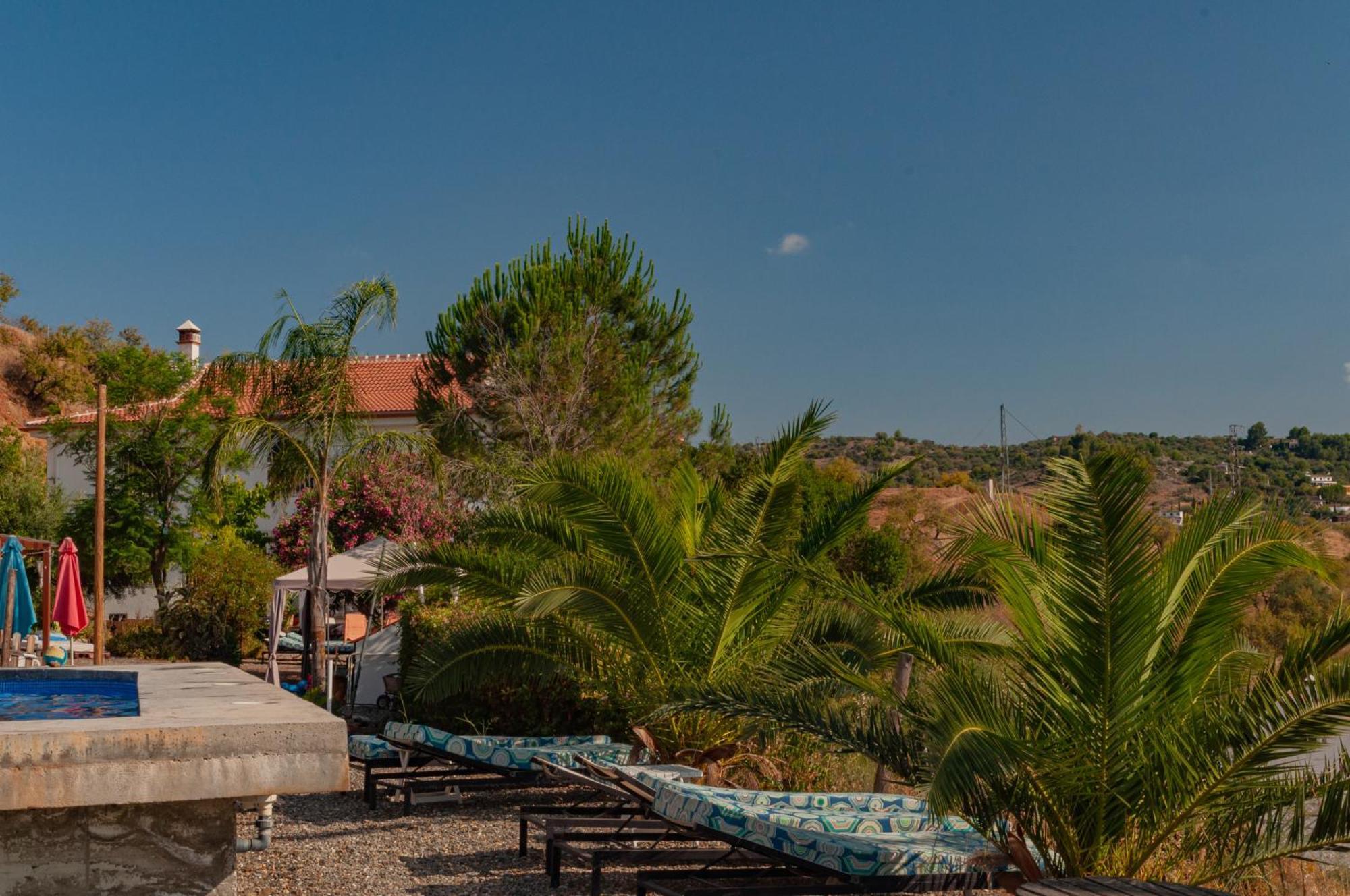 Nido Aguila Blanca Aparthotel Guaro Exterior photo