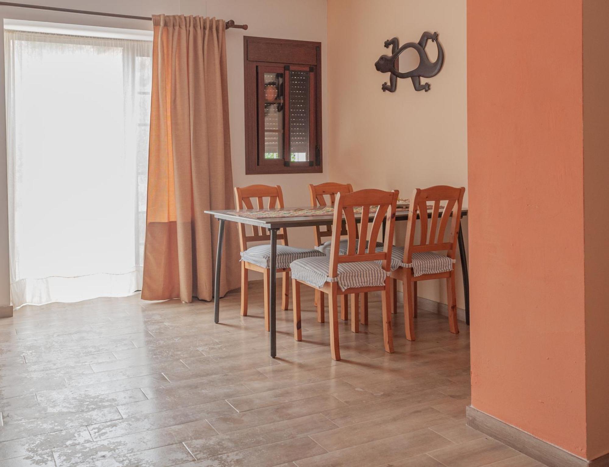 Nido Aguila Blanca Aparthotel Guaro Exterior photo
